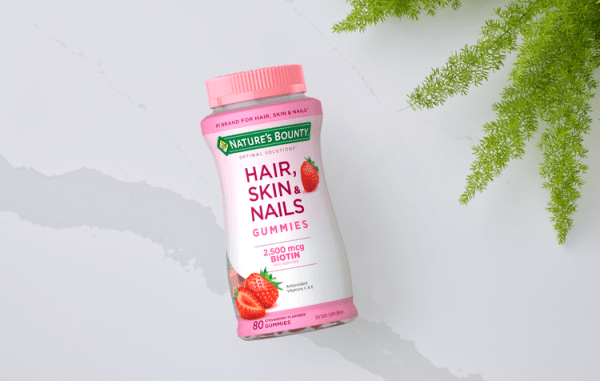 nature's bounty hair skin & nails gummies - 80 gummies - Image 2