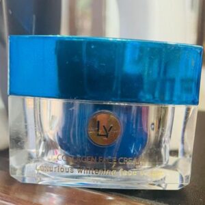 Ly Collagen Luxurious whitening face cream -