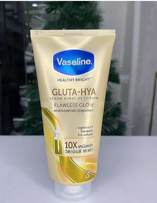 Vaseline gluta hya flawlawless glow - 290ml - Image 2